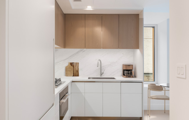 Studio, 1 bath, 470 sqft, $3,800, Unit 1A