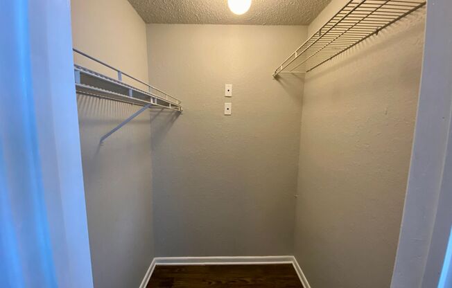 1 bed, 1 bath, $925