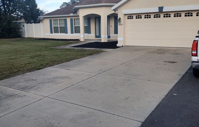 3 Bedroom 2 Bathroom with an office Updated House for Rent