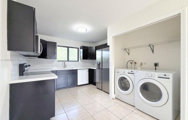 1489 NW 59th Street 1489, Miami, FL 33142