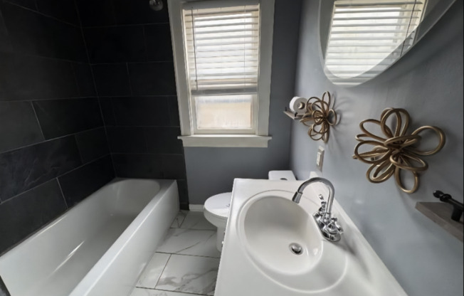 2663 N 61 ST