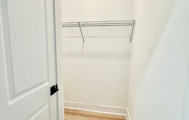 2 beds, 2 baths, 900 sqft, $1,599, Unit 306