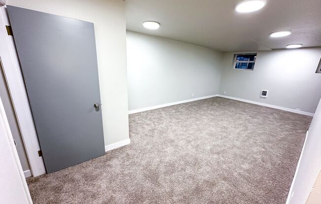 Lindon Apartments