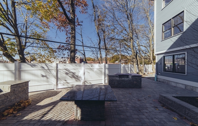 3 beds, 2.5 baths, 1,608 sqft, $4,000, Unit 12