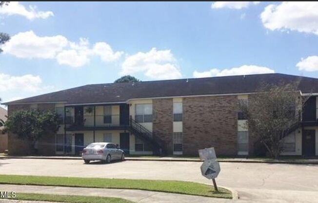 Cedar Creek Condominium
