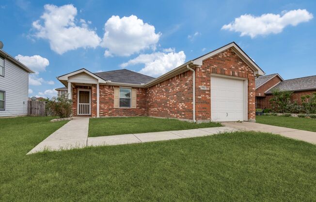 Charming 3-Bedroom Rental in Grand Prairie ISD!