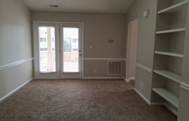 2 beds, 2 baths, 961 sqft, $1,100, Unit 415F