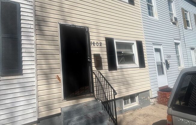 Charming 2BR House in Baltimore, MD 21226