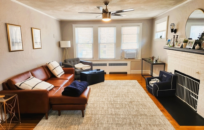 35 WOODSTOCK AVE