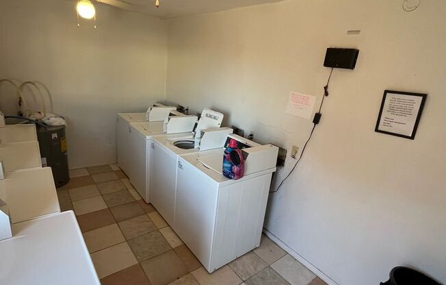 2 beds, 2 baths, 700 sqft, $785, Unit Unit 57