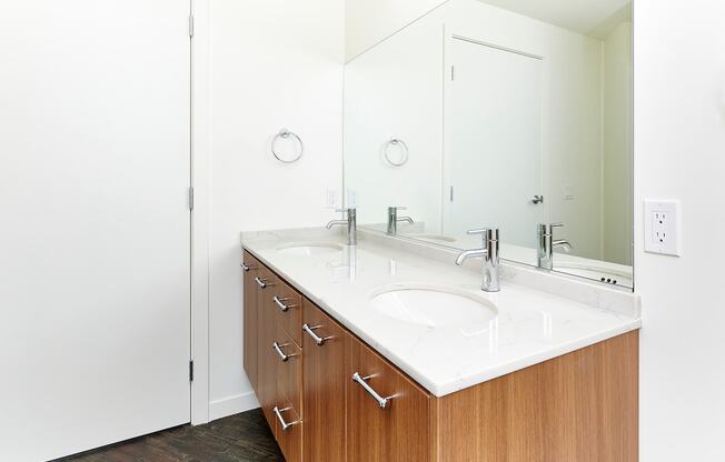 Multnomah Station Apartments bathroom sink