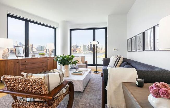 1 bed, 1 bath, $4,800, Unit 2PH1P