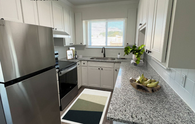 2 beds, 1 bath, 1,136 sqft, $1,350