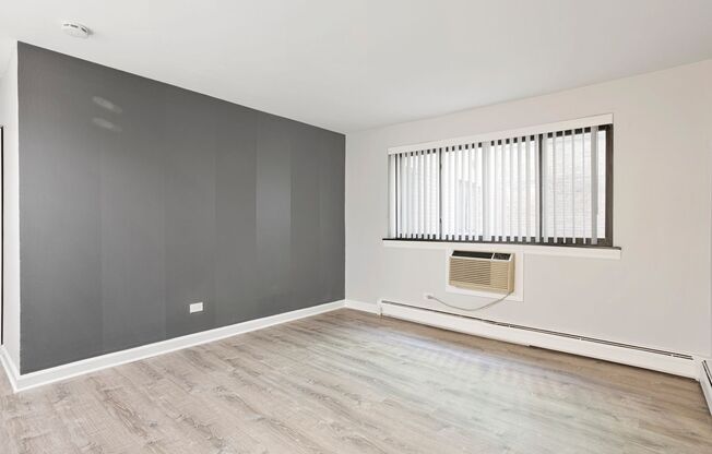 Studio, 1 bath, 275 sqft, $1,350, Unit 238