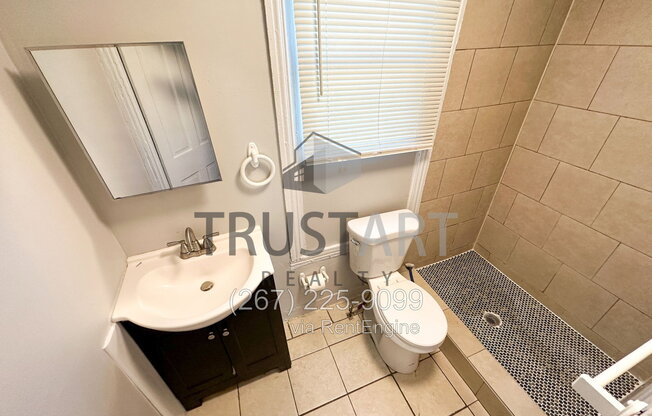 2 beds, 1 bath, 960 sqft, $1,200