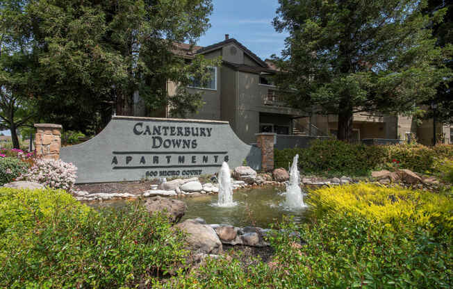 Canterbury Downs monument fountain, Roseville, CA, 95678