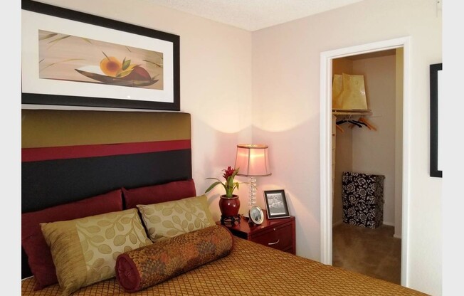 1 bed, 1 bath, 700 sqft, $1,100, Unit 187