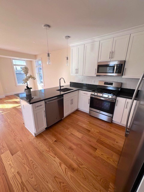 22 ROGERS ST