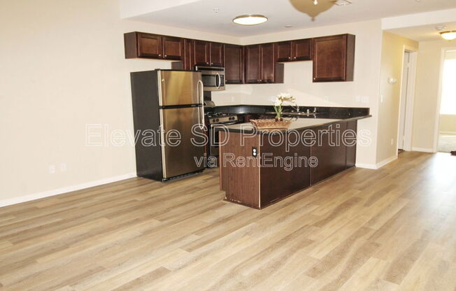 2 beds, 2 baths, 1,047 sqft, $2,895, Unit 412