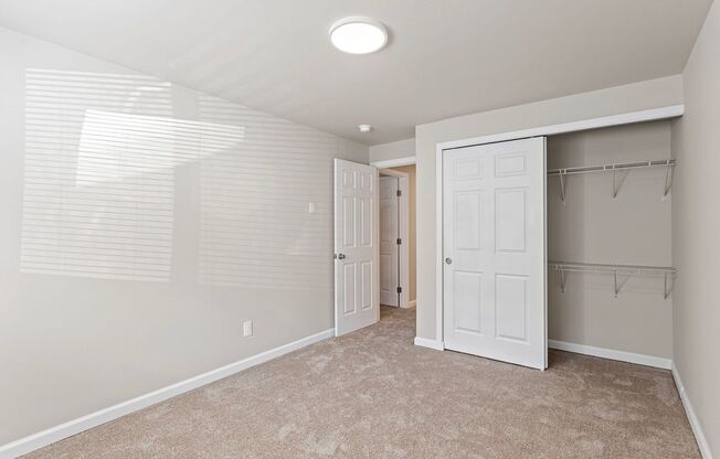 2 beds, 2 baths, 980 sqft, $2,300, Unit B101