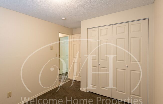 Newly Remodeled Apartment in Convenient Location