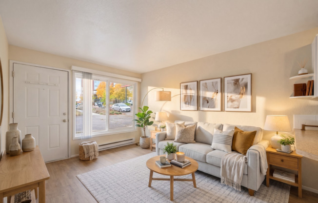 1 bed, 1 bath, 500 sqft, $1,375, Unit 2
