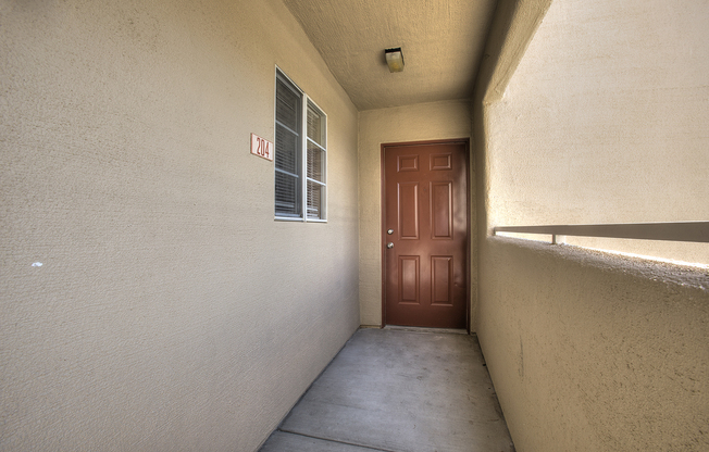 2 beds, 2 baths, $1,350, Unit # 204