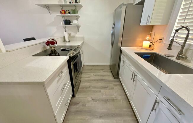 2 bed 2 bath, Private yard, 2 parking stalls