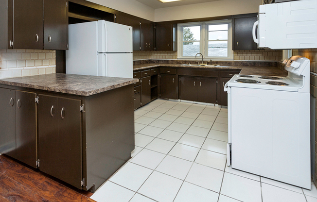 Spacious 4 bedroom 2 bathroom home