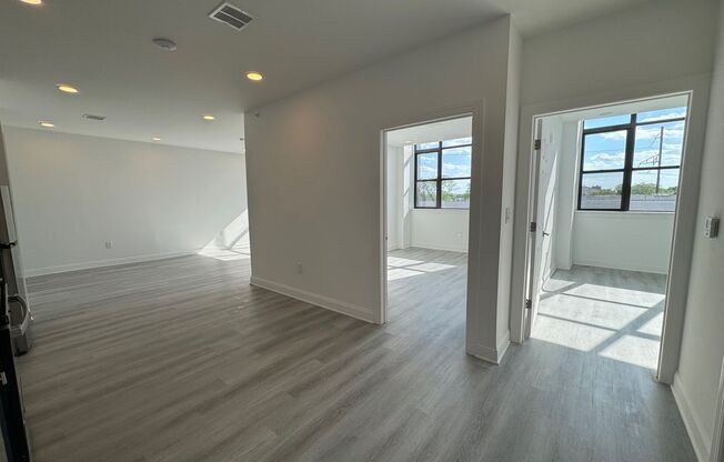 1600 West Hunting Park - Residential