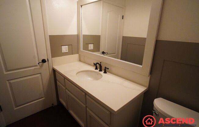 Stunning Home in Rosedale Area!