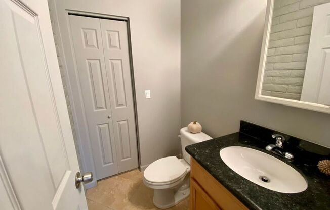 2 beds, 1.5 baths, $1,195