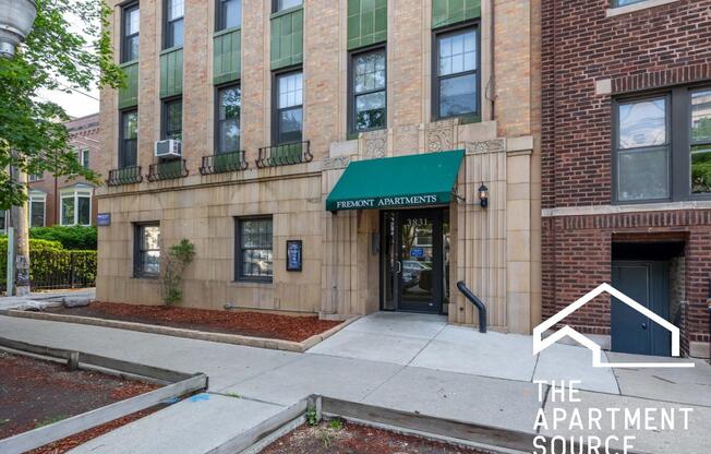 Studio, 1 bath, 400 sqft, $1,395, Unit Main