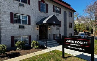 Upgraded and renovated apartments in a downtown Framingham