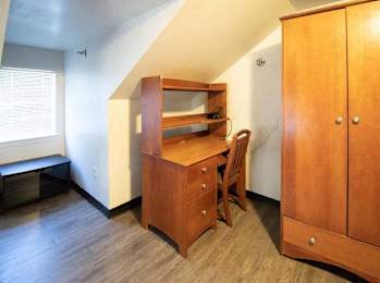 1 bed, 1 bath, 352 sqft, $935
