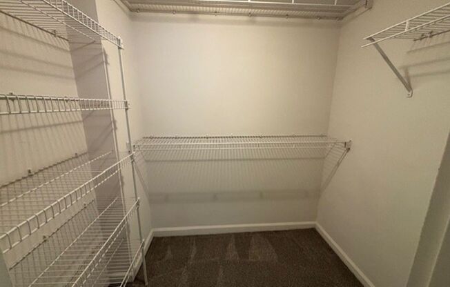 1 bed, 1 bath, 670 sqft, $1,189, Unit 311