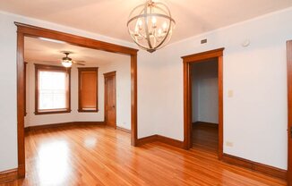 3511 N WESTERN