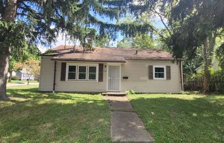 Single Family Home 3 beds 1 bath FOR RENT!