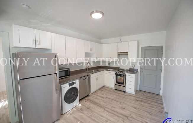 Studio, 1 bath, 251 sqft, $1,149, Unit 4D