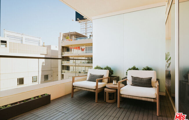 3 beds, 4 baths, 3,270 sqft, $19,995, Unit 14A