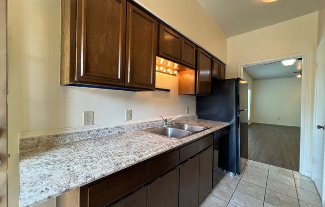 1 bed, 1 bath, $1,295