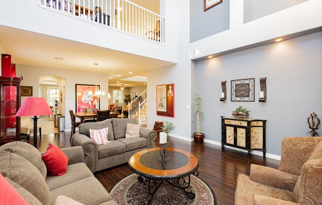 Stunning 4 bedroom 3.5 bath home with 3 car garage