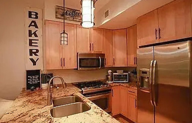 260 E GAY ST