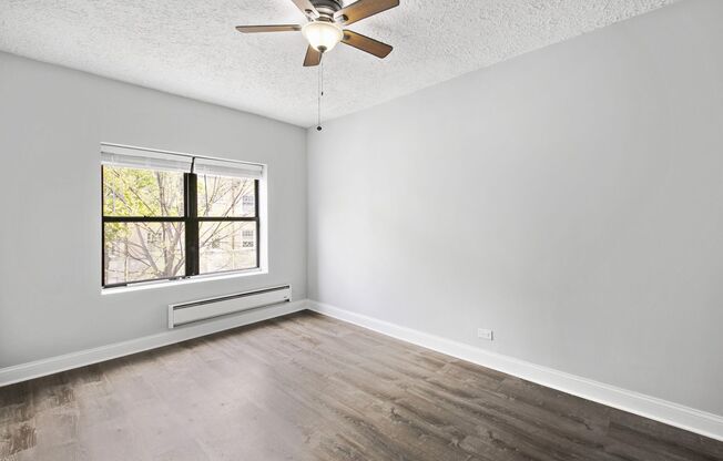 2 beds, 1 bath, 750 sqft, $2,450, Unit 205