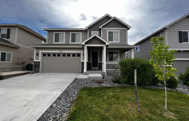 Beautiful and Spacious 4 Bedroom Home in South Fort Collins!