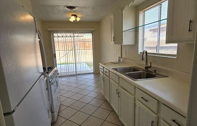 3 beds, 2 baths, $1,795