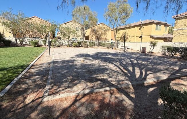 3 beds, 2.5 baths, $1,900
