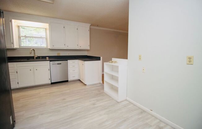 3 beds, 2 baths, $2,100