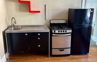 1 bed, 1 bath, 387 sqft, $825