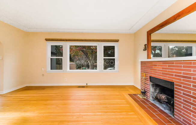 2762 BELLAIRE PL